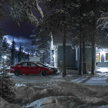 Villa Hutsula Yllas Yllasjarvi Exterior photo